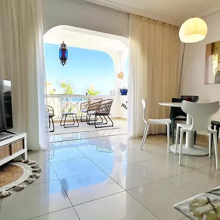 Enchanting House South Tenerife, Sea View Apartment *