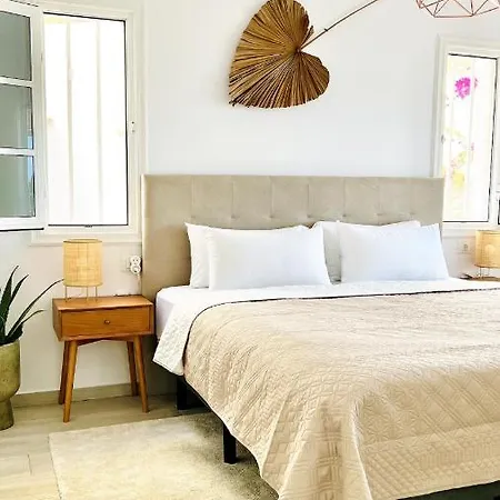 Enchanting House South Tenerife, Sea View Apartment *