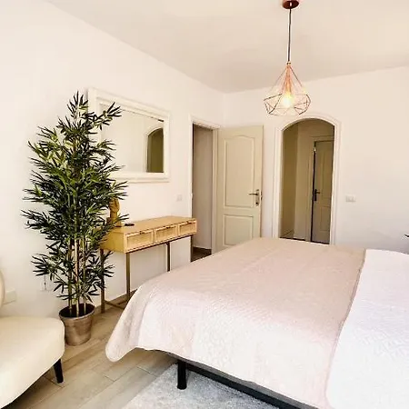 Enchanting House South Tenerife, Sea View Apartment