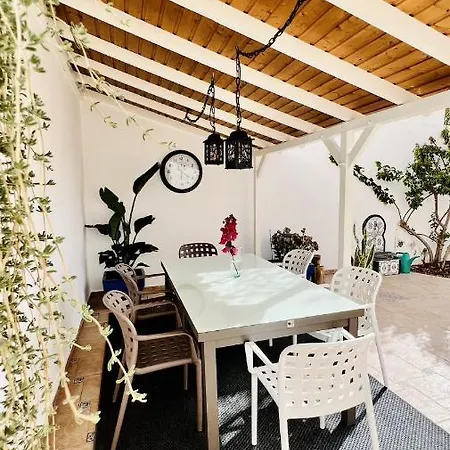 Enchanting House South Tenerife, Sea View Apartment