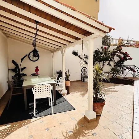 Apartment Enchanting House South Tenerife, Sea View
